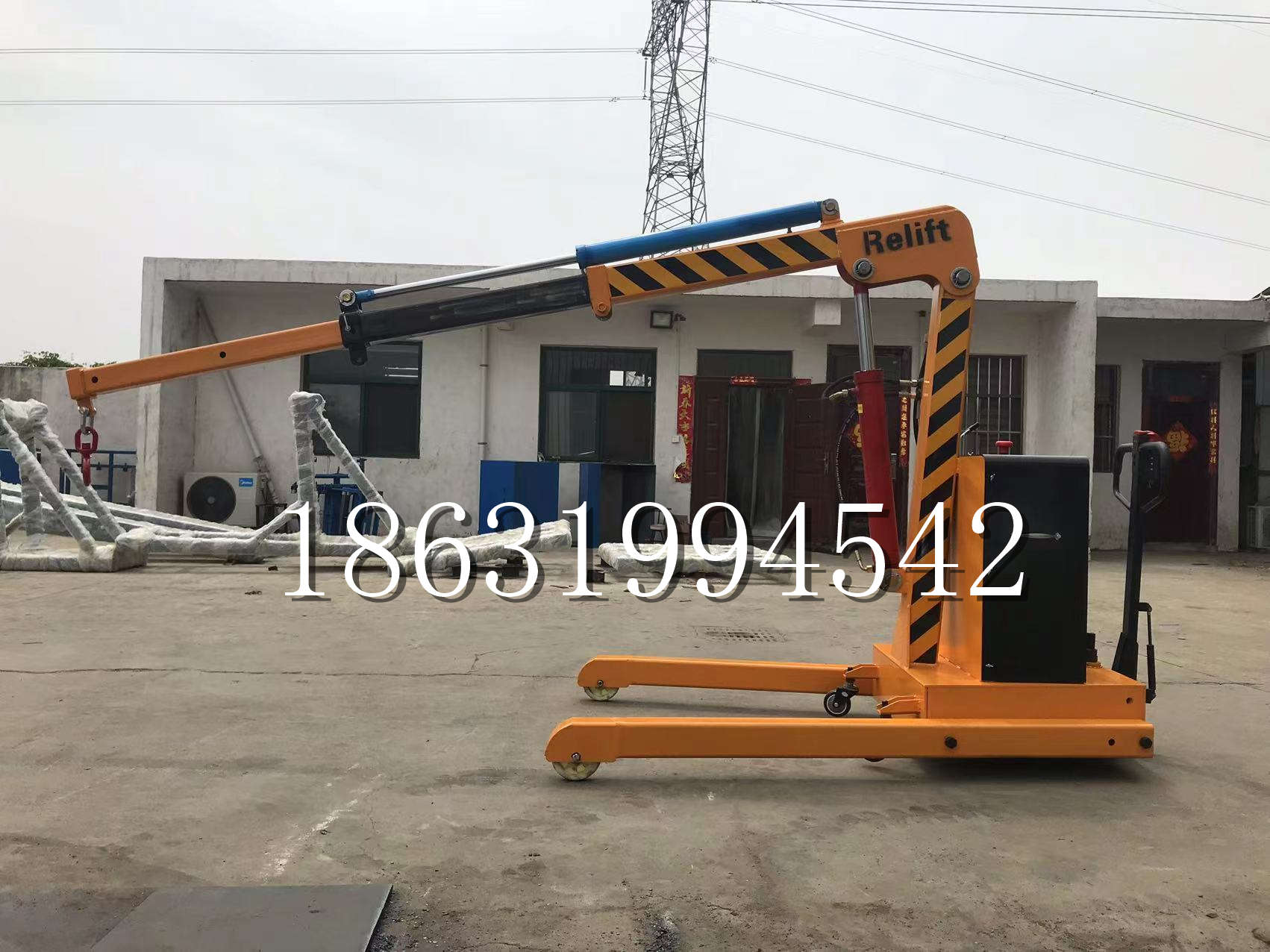 铁门关市久征定做3吨三轮随车吊 农用园林绿化移树吊 平板工程用小吊机