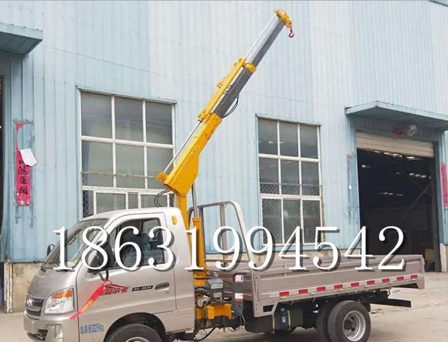 铁门关市随车吊机货车全地形履带吊改装移动改装随车吊机12V液压车载吊