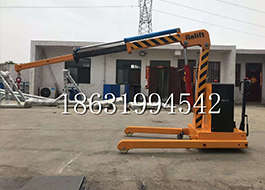 铁门关市随车吊机货车全地形履带吊改装移动改装随车吊机12V液压车载吊